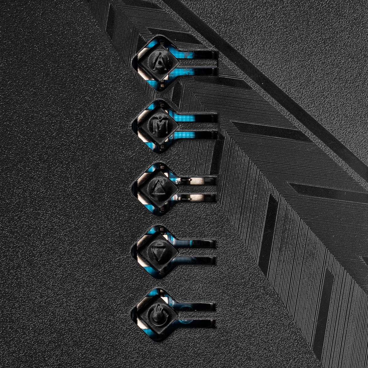 Монитор 23.8' ExeGate ProSmart EZ2400C IPS 1920x1080, 75 Гц, 3 мс, 16:9, 250 кд/м², VGA, HDMI 2.0, DP 1.2, USB, 3.5 Jack, динамики (2x3 Вт), FreeSync, черный, фото9